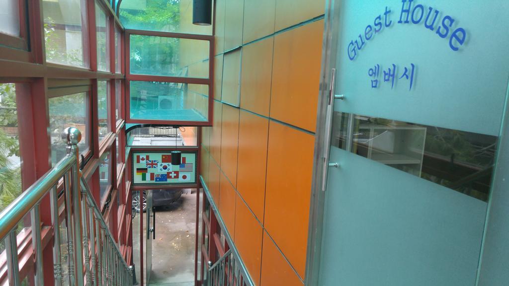 Embassy Guesthouse Itaewon Szöul Kültér fotó